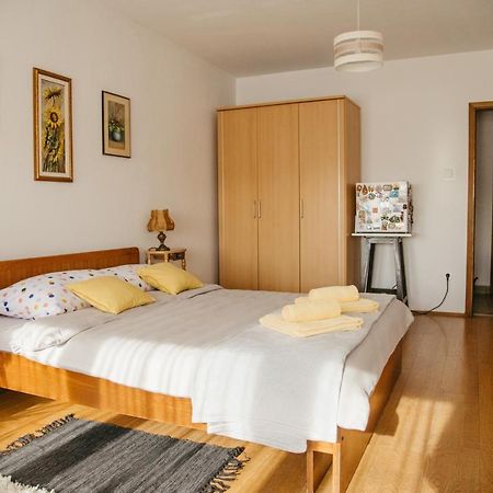 Soba Gloria Otel Slavonski Brod Dış mekan fotoğraf