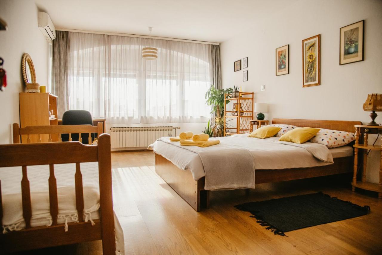 Soba Gloria Otel Slavonski Brod Dış mekan fotoğraf