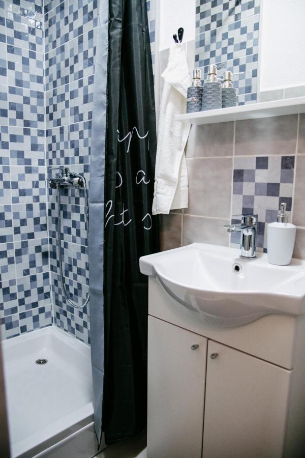 Soba Gloria Otel Slavonski Brod Dış mekan fotoğraf